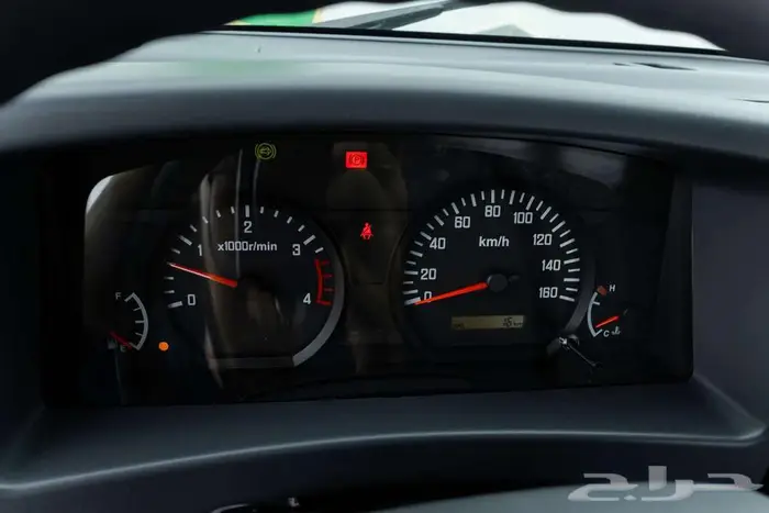 ايسوزو ديانه 4 طن شاص طويل 2025 7