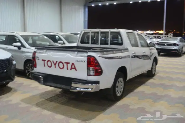 تويوتا هايلكس غمارتين ديزل بدون دبل 2025 3