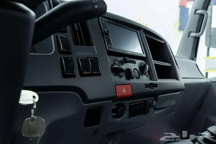 ايسوزو ديانه 4 طن شاص طويل 2025 12