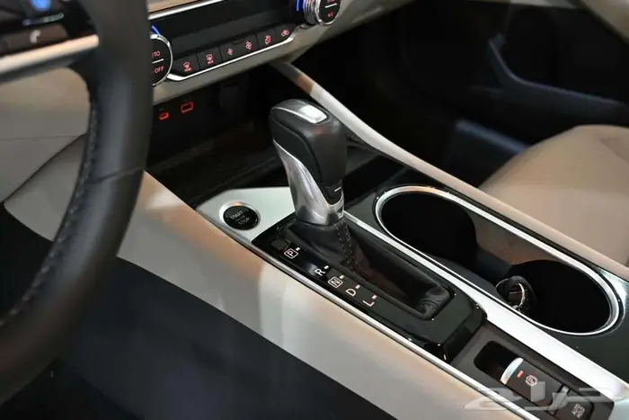 نيسان التيما الفئه SV النص فل موديل 2026 5