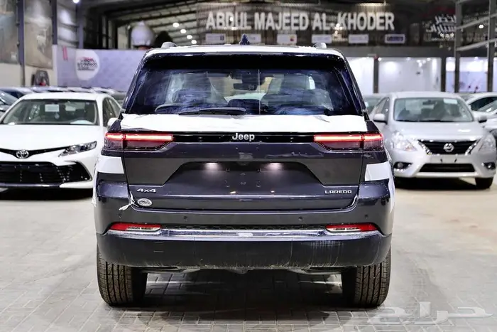 جيب شيروكي استاندر 8