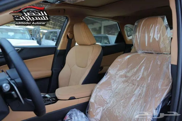 لكزس ان اكس 350 2026 12