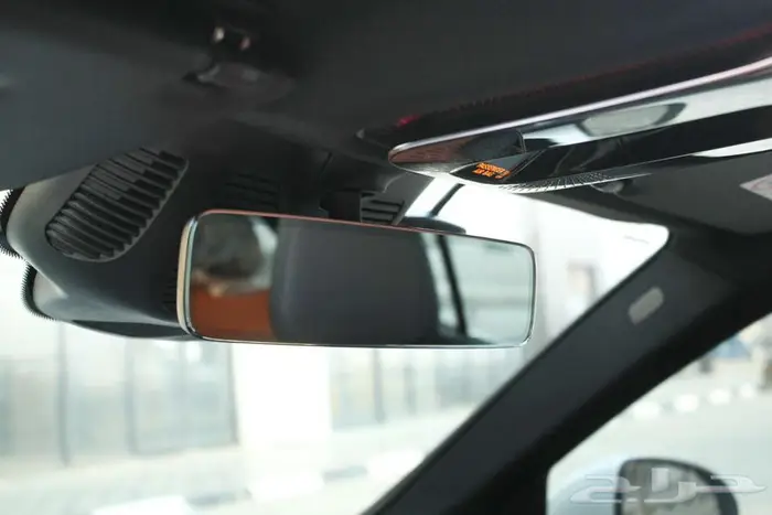 مرسيدس GLC 300 Coupe AMG PKG موديل 2025 (جديد) 36