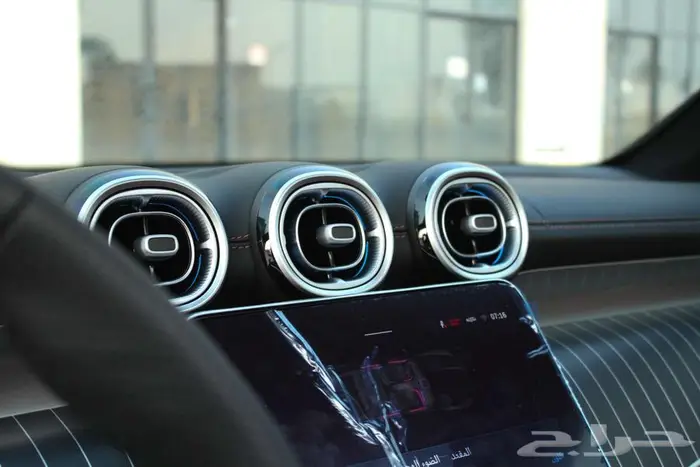 مرسيدس GLC 300 Coupe AMG PKG موديل 2025 (جديد) 35