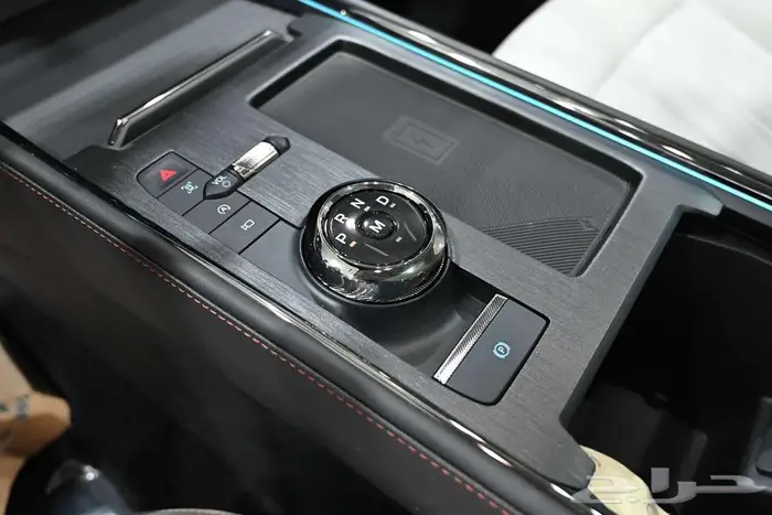 فورد تورس تيتانيوم وارد الجزيزة بالنقد والتقسيط صيانة مجانية 9