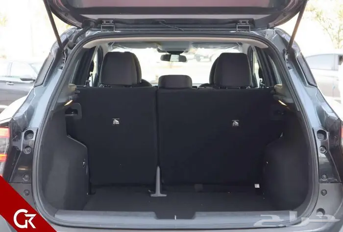 نيسان كيكس 2025 17