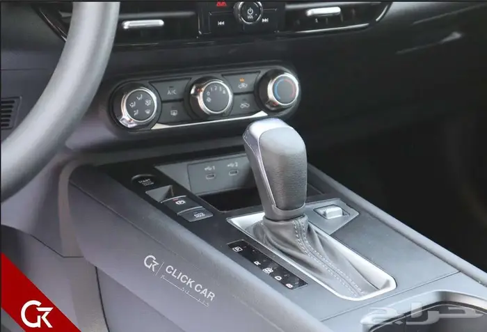 نيسان كيكس 2025 12