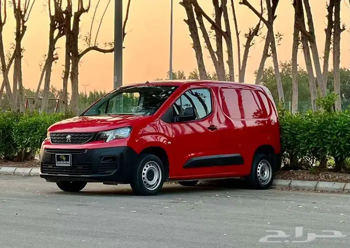 بيجو بارتنر 2023 ديزل مجدد ومفحوص ب 29 الف بالضريبة 3