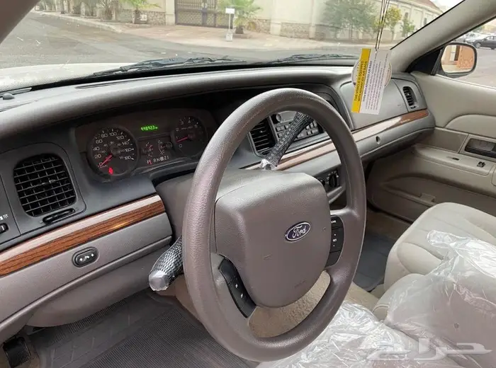 كراون فكتوريا 2009 مخزن لأهل الصنف 43