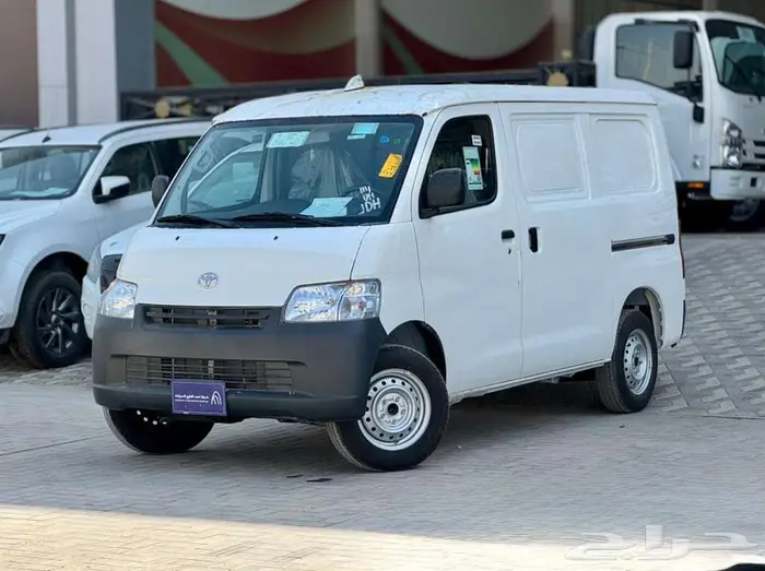 لايت اس 2025 باص بضاعه 1.5L بنزين 3