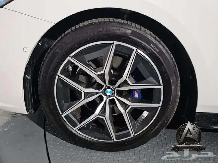 BMW 520 i mkit Sport Special Edition 2024 عرض مميز 4