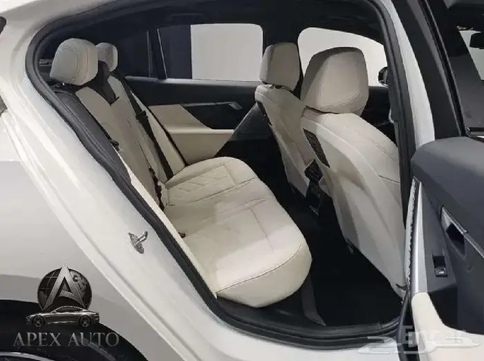 BMW 520 i mkit Sport Special Edition 2024 عرض مميز 16