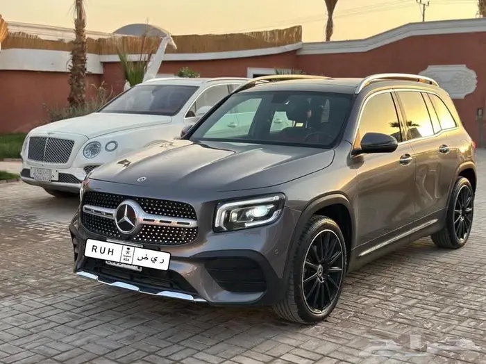 مرسيدس GLB200 3