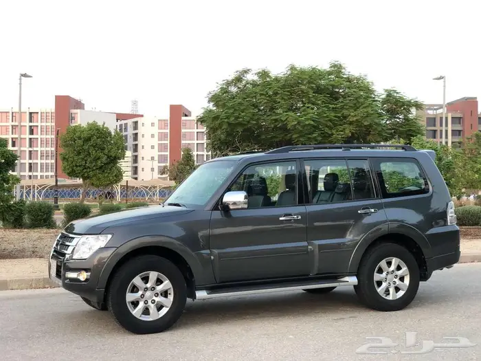 باجيرو موديل 2017 فل مالك اول ممشي قليل مخزن 33