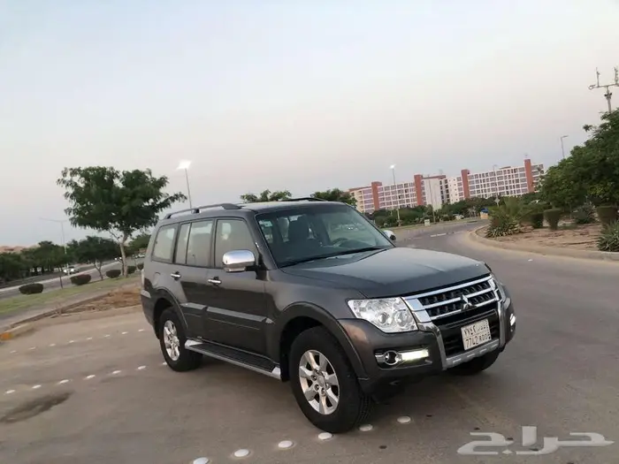 باجيرو موديل 2017 فل مالك اول ممشي قليل مخزن 51