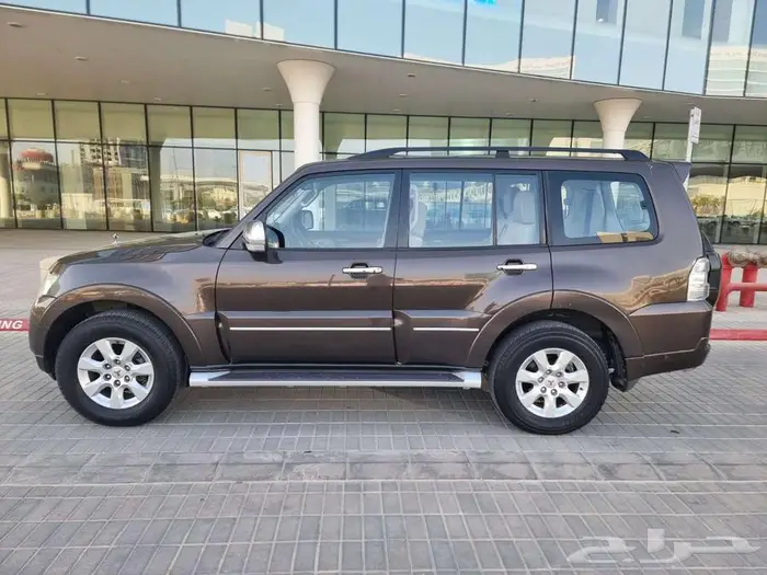 2019 Mitsubishi Pajero GLS   V6 3.5L   4x4   2nd Owner 9