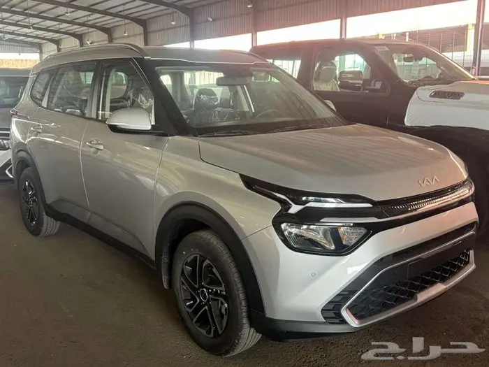 كيا كارينز نص فل موديل 2025 عرض خاص اقساط وكاش اقل سعر 3