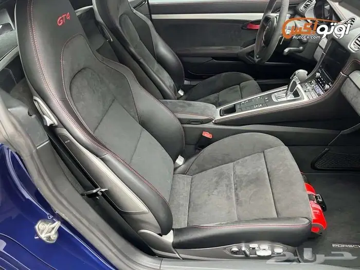 2021 بورشه 718 كايمان GT4 10