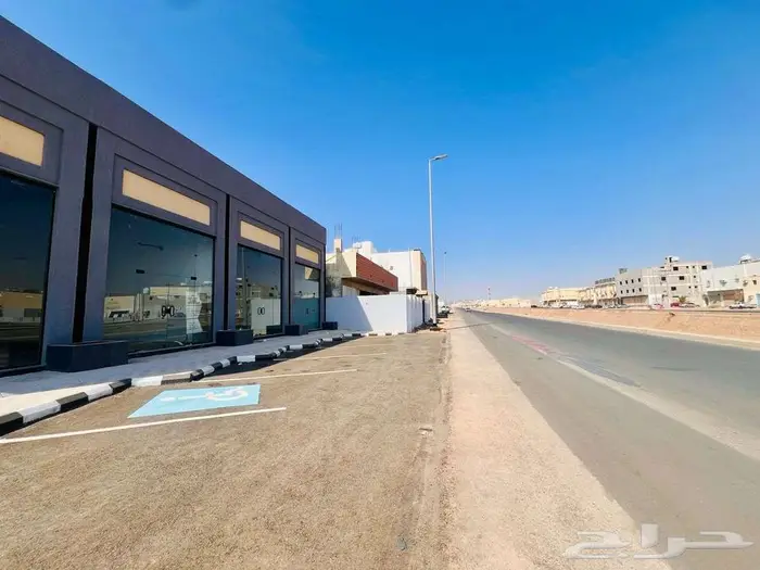 معارض للايجار على شارع الامام الترمذي بالعزيزية 2