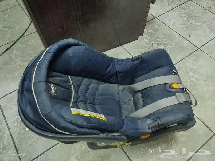 مقعد سيارة أطفال ماركة Chicco 5