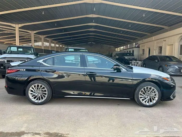 لكزس ES350 CC بنزين 2025 متاح اقساط و كاش 2