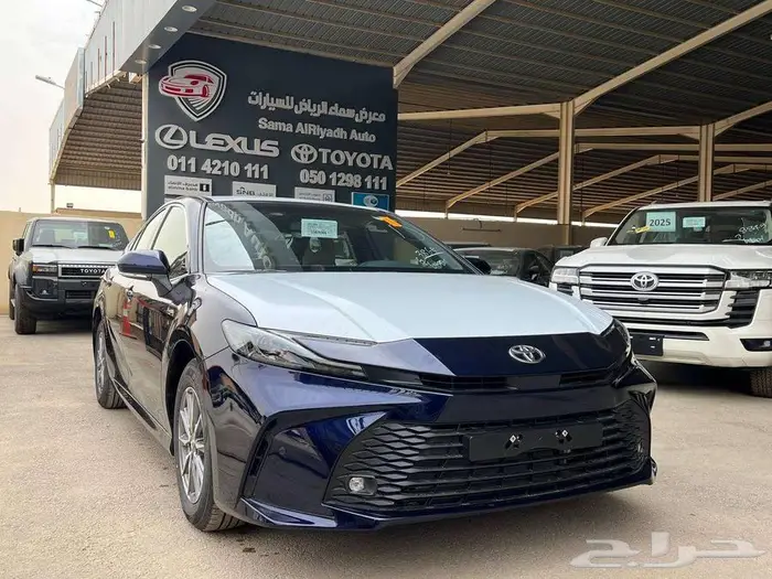 تويوتا كامري E ستاندر بنزين 2025 سعودي 0