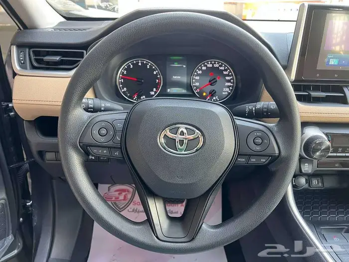 تويوتا راف فور XLE بنزين 2025 متاح اقساط و كاش 7