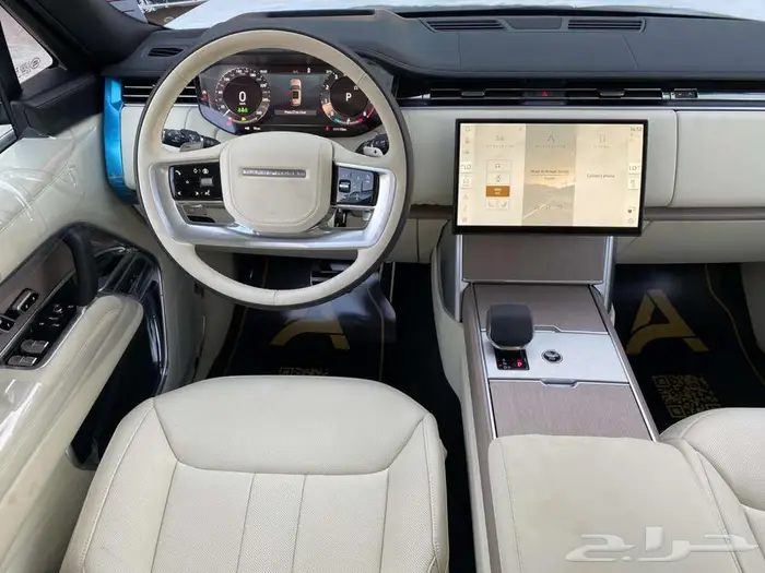 رانج روفر HSE V8 2025 فل كامل صيانة مجانية 60 الف كم 6