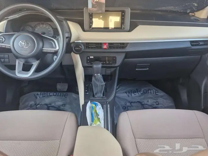 تويوتا يارس 5