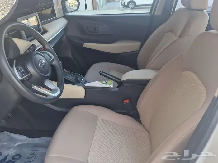 تويوتا يارس 10