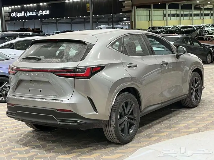 لكزس AA 350 NX بنزين 2026 أقساط وكاش 9