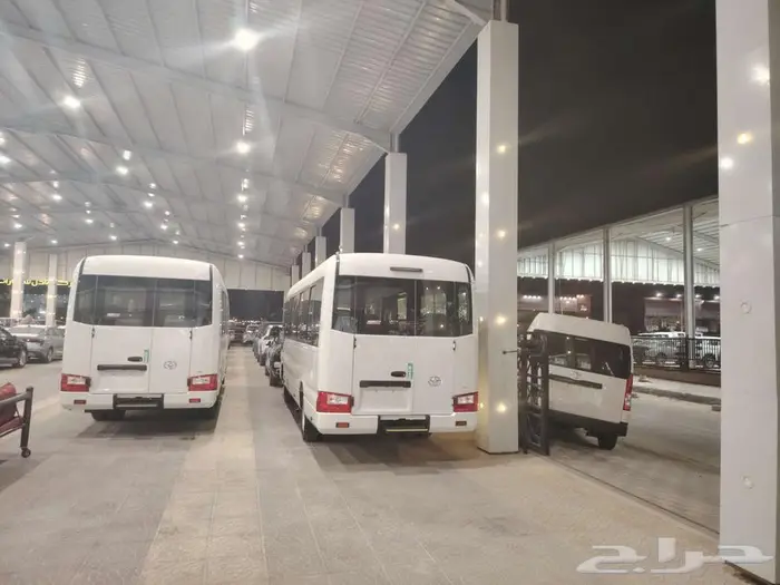 تويوتا باص كوستر 2025 بنزين 2.7 قير عادي 20 راكب COASTER 16