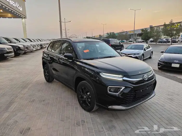 تويوتا اوربان كروزر GL ستاندر 2026 0