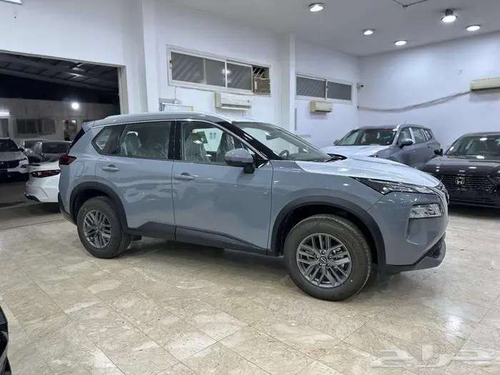 نيسان اكستريل 2025 ستاندر 7 راكب بدون دبل 3