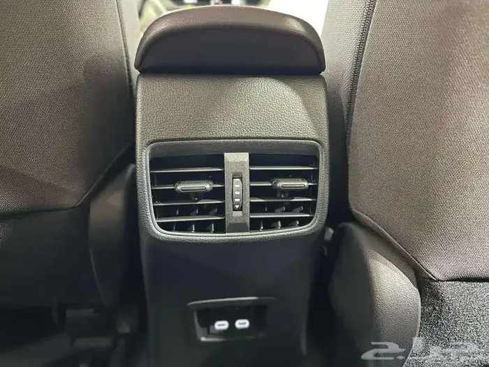 تويوتا كورولا 2025 XLI فتحه ( تقسيط وكاش ) 7