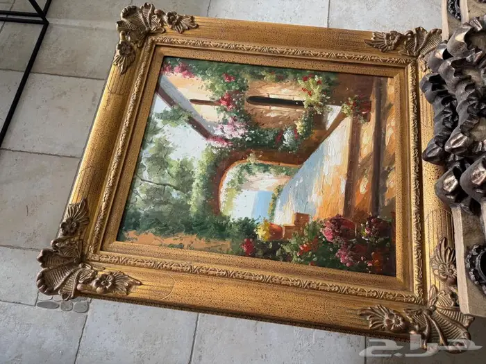 اثاث مرايات ولوحات وكراسي وطاوله قهوه 1