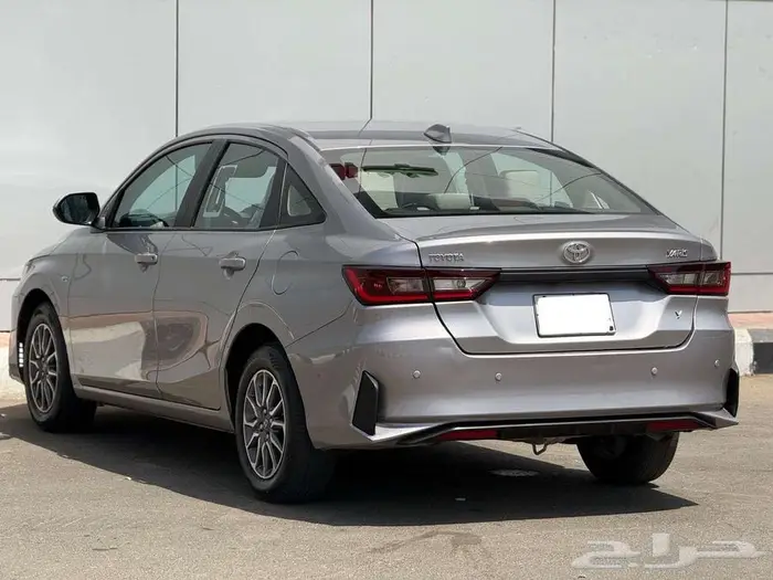 تويوتا يارس Y موديل 2024 عرض خاص 49500 5