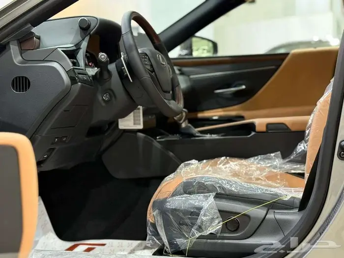 لكزس ES 300 HH موديل 2025 - فل خليجي - عرض نهايه العام 29