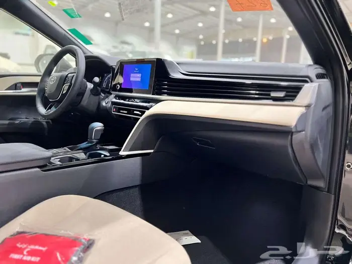 كامري نص فل سعودي موديل 2025 اقساط وكاش متوفر جميع اللوان 17