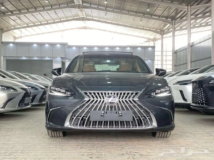 لكزس ES 350 DD فل كامل 2025 - عرض نهاية العام 1