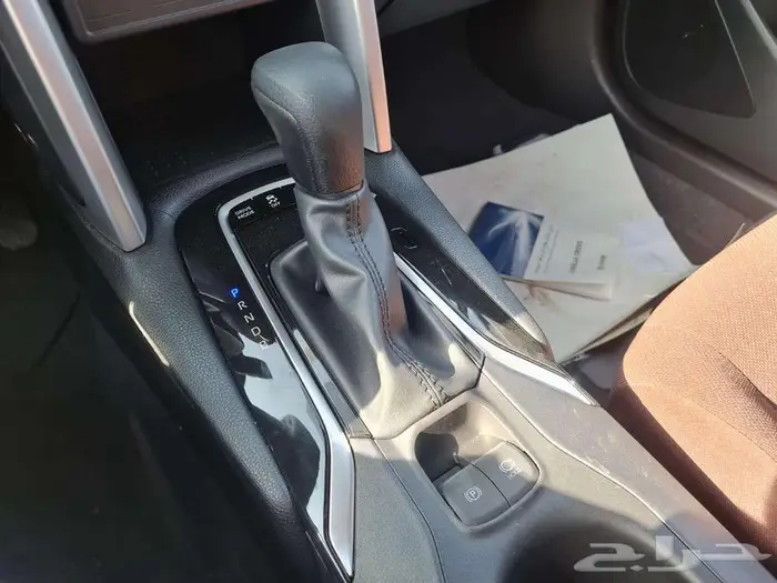 كرولا كروس LE هايبرد 2025 2