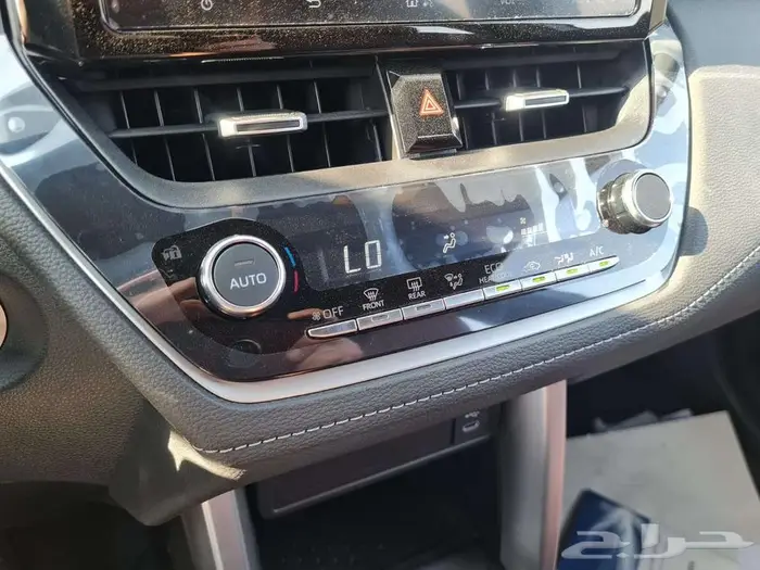 كرولا كروس LE هايبرد 2025 19