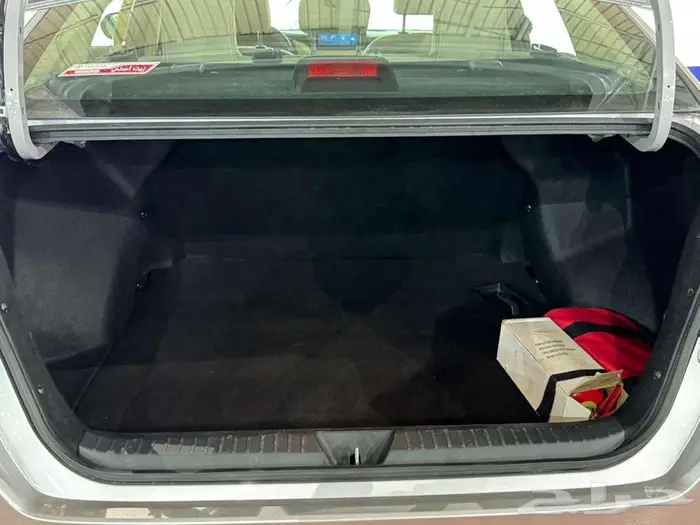 تويوتا يارس YX 2024 فل كامل 12