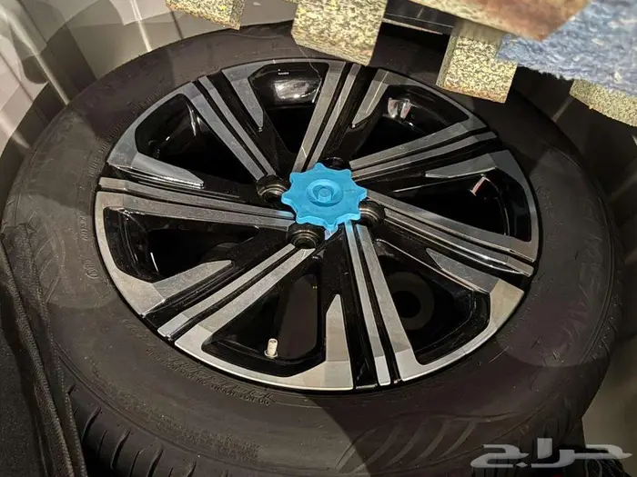 تويوتا يارس YX 2024 فل كامل 10