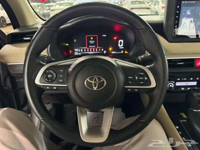 تويوتا يارس YX 2024 فل كامل 4