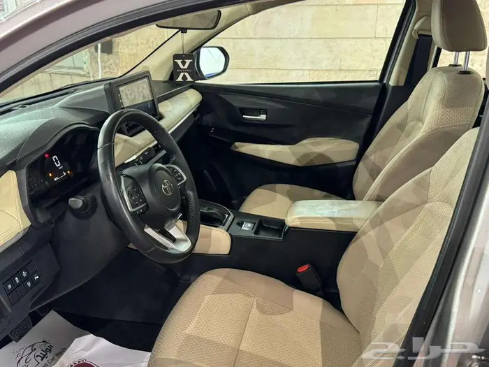 تويوتا يارس YX 2024 فل كامل 5