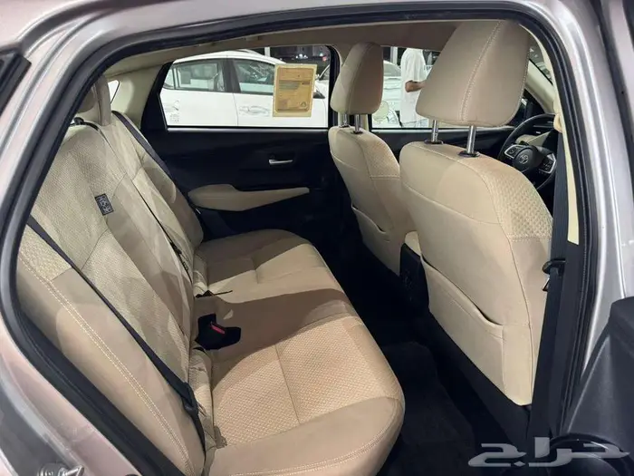 تويوتا يارس YX 2024 فل كامل 28