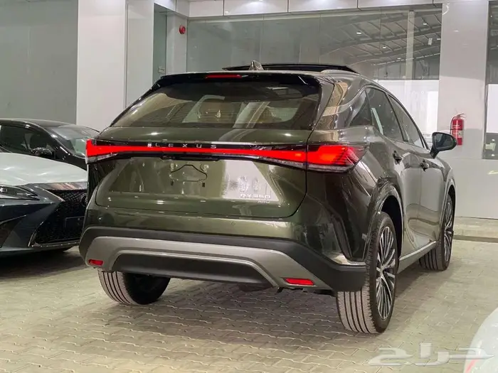 لكزس RX 350 BB بنزين 2025 - داخلي جملي - عرض نهايه العام 27