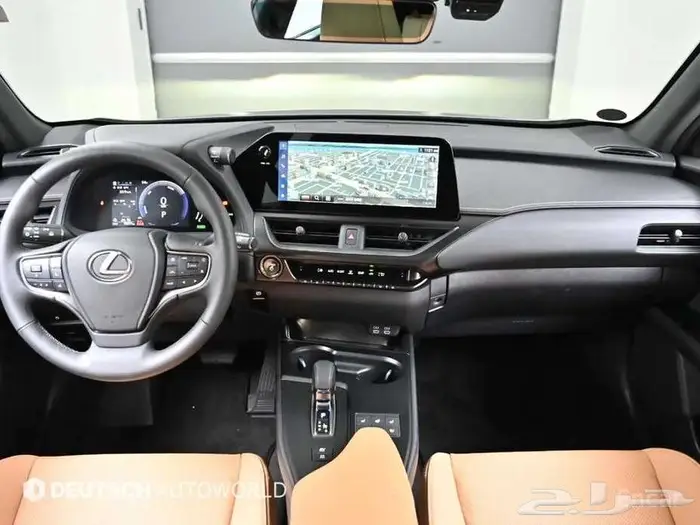 لكزس UX هايبرد 2025 - وارد كوريا 15