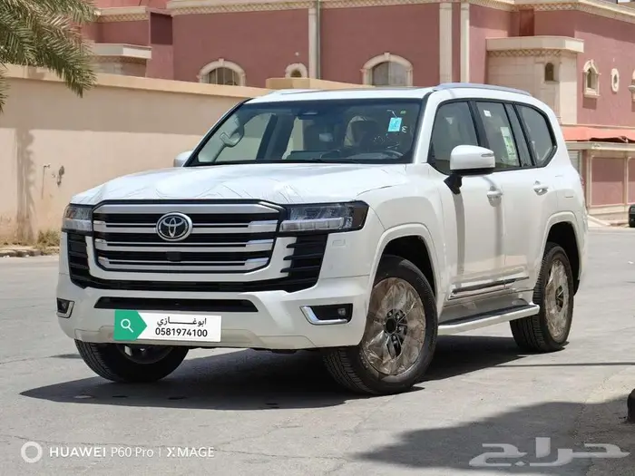تويوتا لاندكروزرديزل GXR. L4 موديل 2025 0